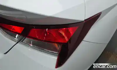 Hyundai Avante 2023 1.6 автомат (гидро), миниатюра 9