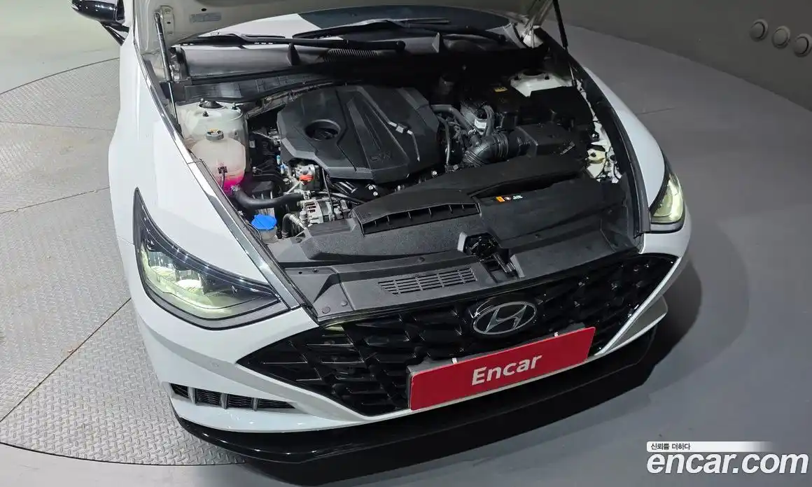 Hyundai Sonata 2022 2.0 автомат (гидро), фото 6