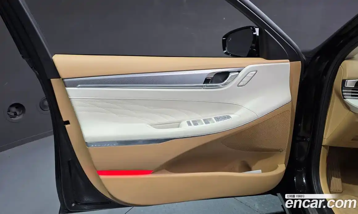 Hyundai Grandeur 2022 2.4 автомат (гидро), фото 14