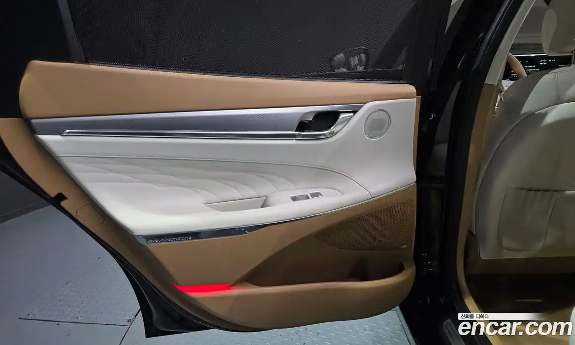 Hyundai Grandeur 2022 2.4 автомат (гидро), фото 15