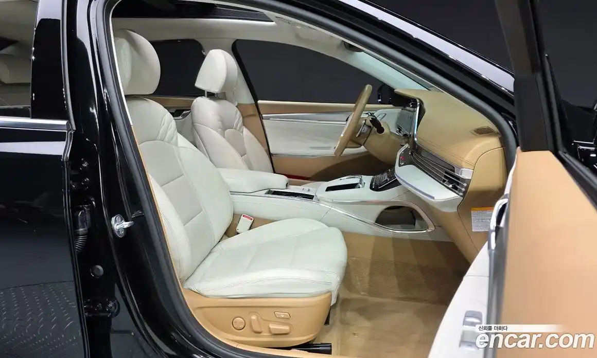 Hyundai Grandeur 2022 2.4 автомат (гидро), фото 16