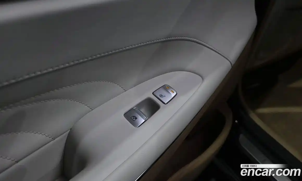 Hyundai Grandeur 2022 2.4 автомат (гидро), фото 27