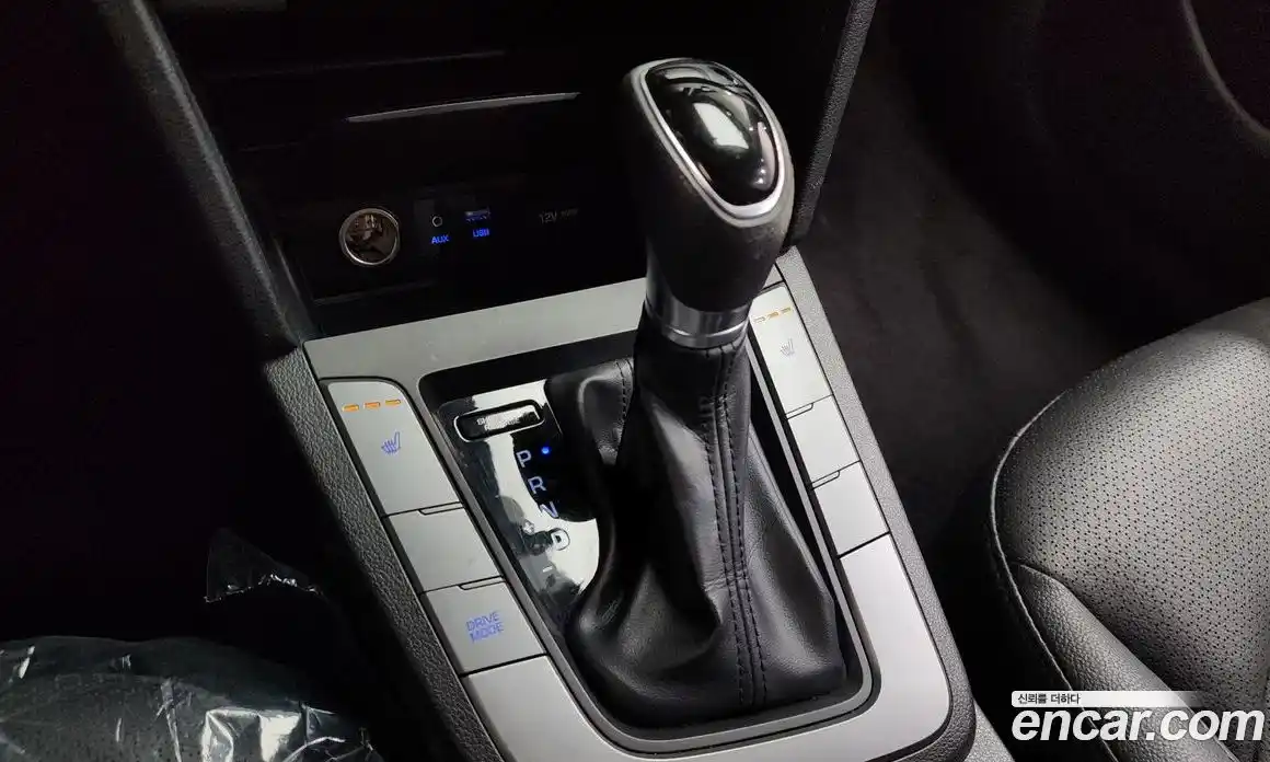 Hyundai Avante 2018 1.6 автомат (гидро), фото 11
