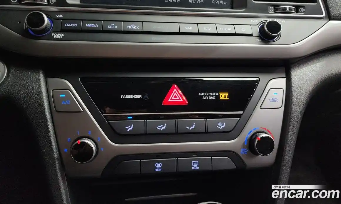 Hyundai Avante 2018 1.6 автомат (гидро), фото 30