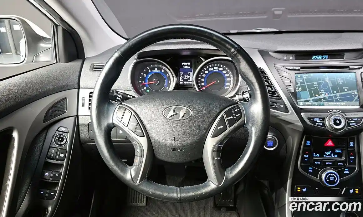 Hyundai Avante 2013 1.6 автомат (гидро), фото 12