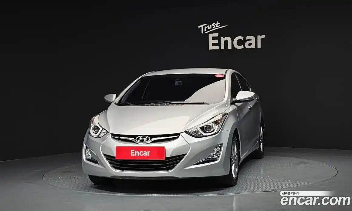 Hyundai Avante 2013 1.6 автомат (гидро), фото 3