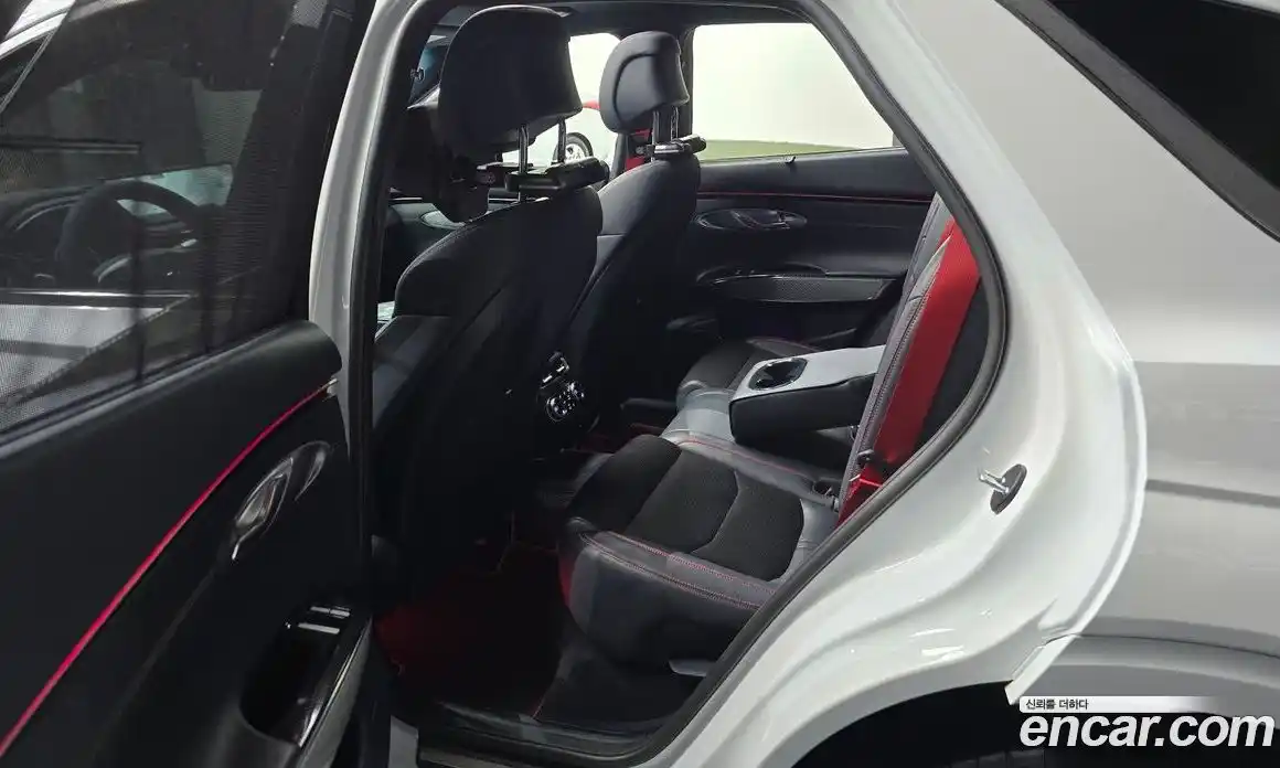 Genesis GV70 2021 2.5 автомат (гидро), фото 11