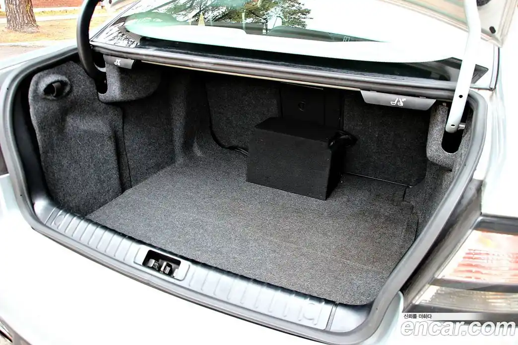 Saab 9-3 2008 2.8 автомат (гидро), фото 17 Saab 9-3 2008 2.8 автомат (гидро), фото 17