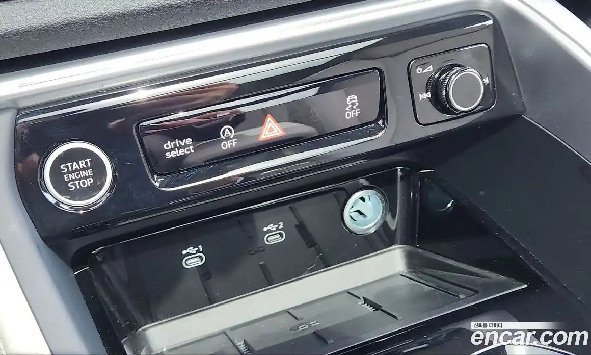 Audi Q5 2025 2.0 автомат (гидро), фото 14