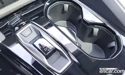 Audi Q5 2025 2.0 автомат (гидро), миниатюра 9