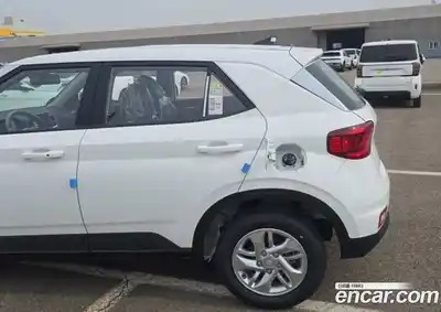Hyundai Venue 2026 1.6 автомат (гидро), миниатюра 9
