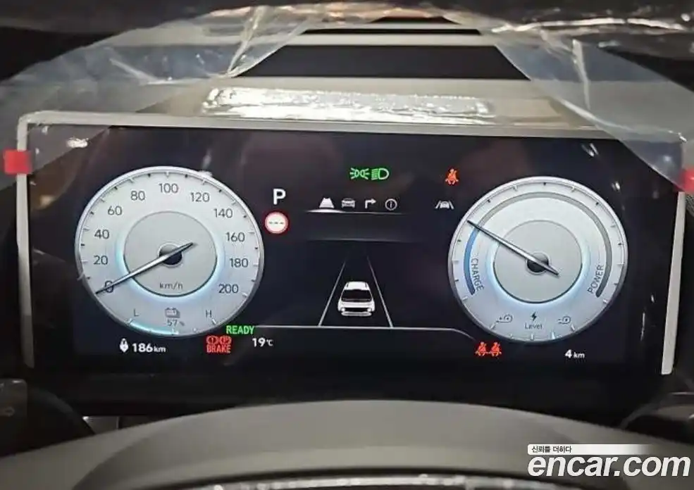Hyundai Casper 2026 0.2 автомат (гидро), фото 7