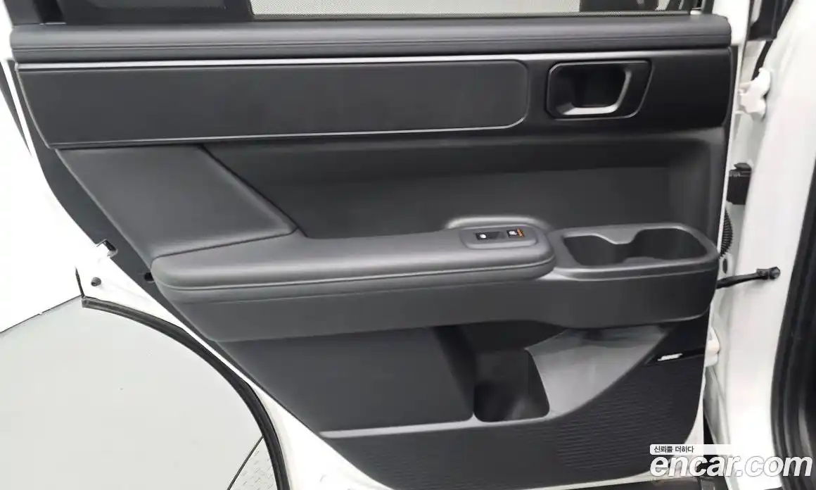 Hyundai Santa Fe 2025 2.5 автомат (гидро), фото 15