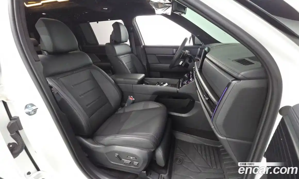 Hyundai Santa Fe 2025 2.5 автомат (гидро), фото 17