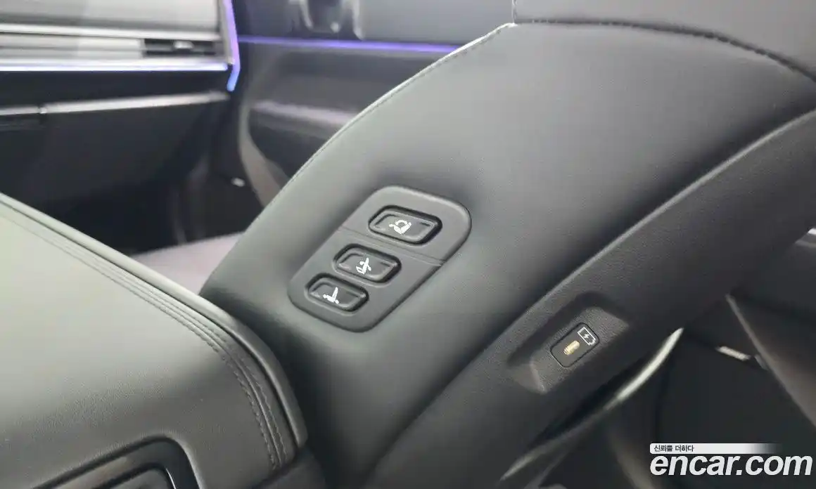 Hyundai Santa Fe 2025 2.5 автомат (гидро), фото 27