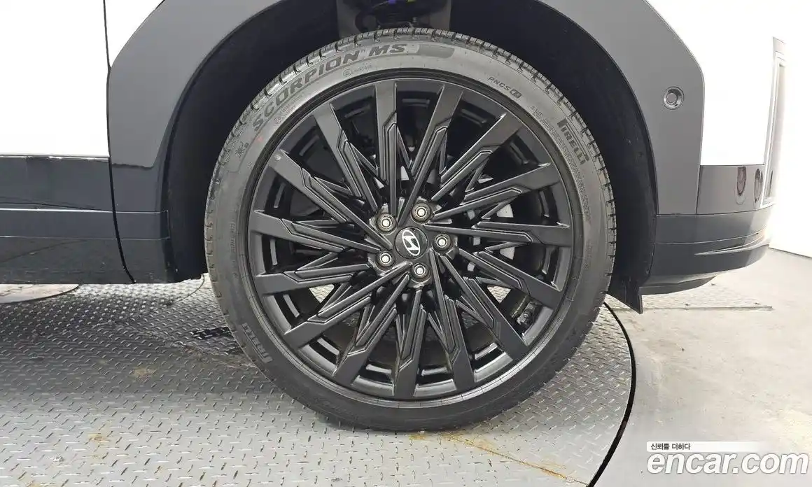 Hyundai Santa Fe 2025 2.5 автомат (гидро), фото 7