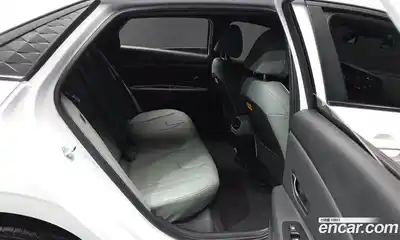Hyundai Avante 2024 1.6 автомат (гидро), миниатюра 12