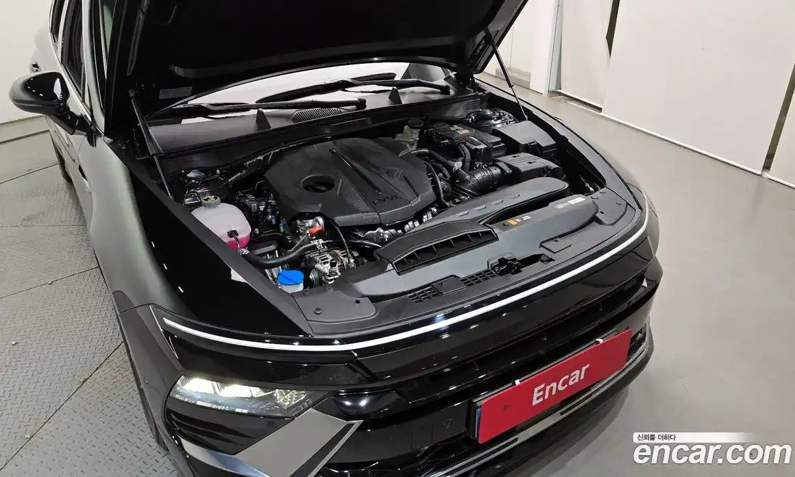 Hyundai Sonata 2024 2.0 автомат (гидро), фото 6