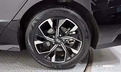 Hyundai Sonata 2024 2.0 автомат (гидро), миниатюра 7