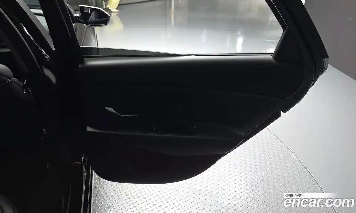 Hyundai Avante 2025 1.6 автомат (гидро), фото 15