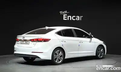 Hyundai Avante 2018 1.6 автомат (гидро), миниатюра 2