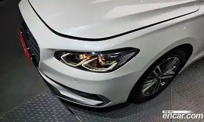 Hyundai Grandeur 2018 2.4 автомат (гидро), миниатюра 8