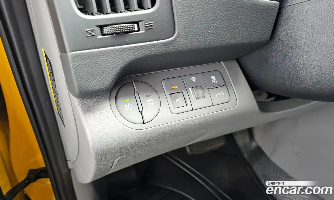 Hyundai Starex 2018 2.4 автомат (гидро), фото 21