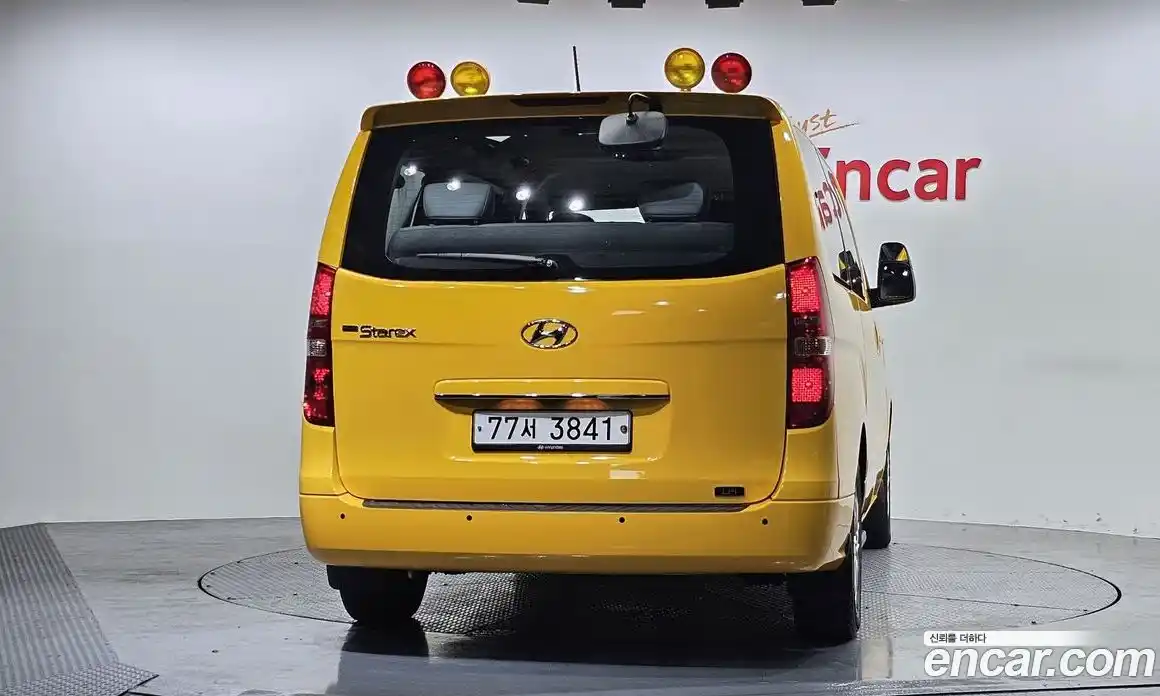 Hyundai Starex 2018 2.4 автомат (гидро), фото 4