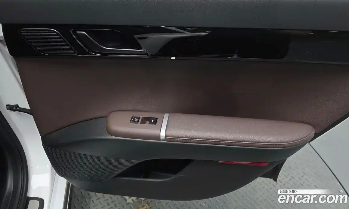 Hyundai Grandeur 2024 1.6 автомат (гидро), фото 14