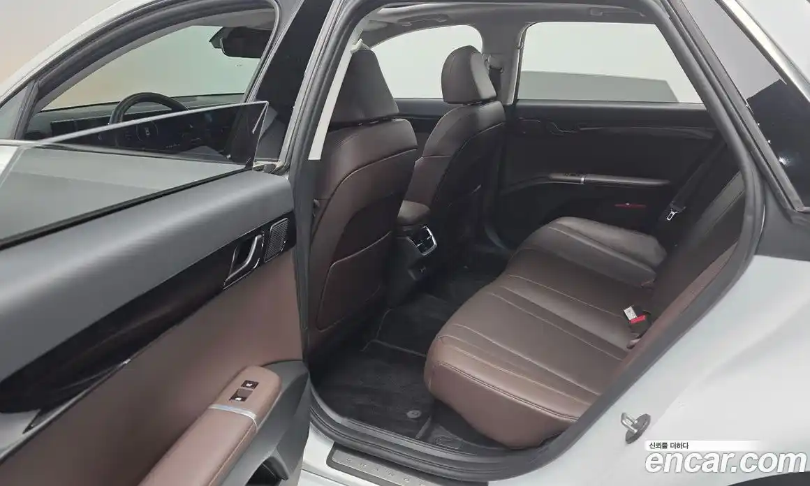 Hyundai Grandeur 2024 1.6 автомат (гидро), фото 15