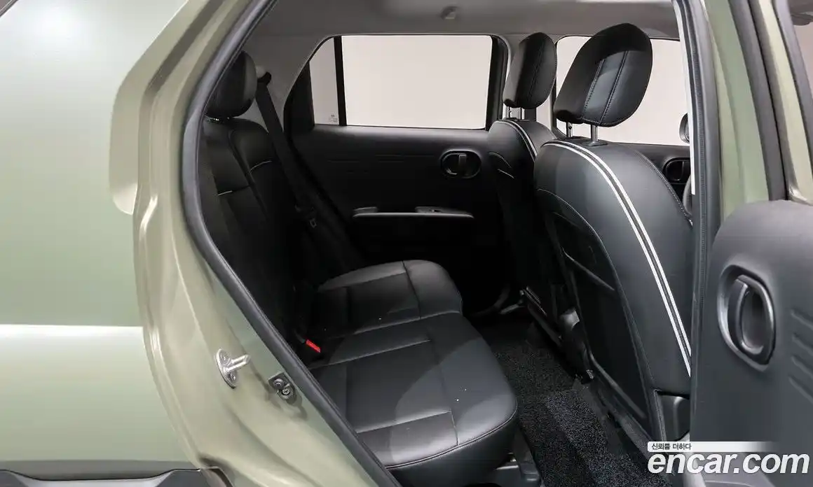 Hyundai Casper 2023 1.0 автомат (гидро), фото 17