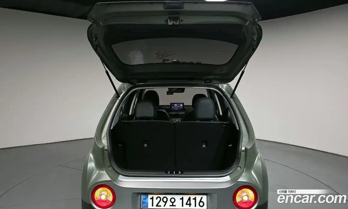 Hyundai Casper 2023 1.0 автомат (гидро), фото 25
