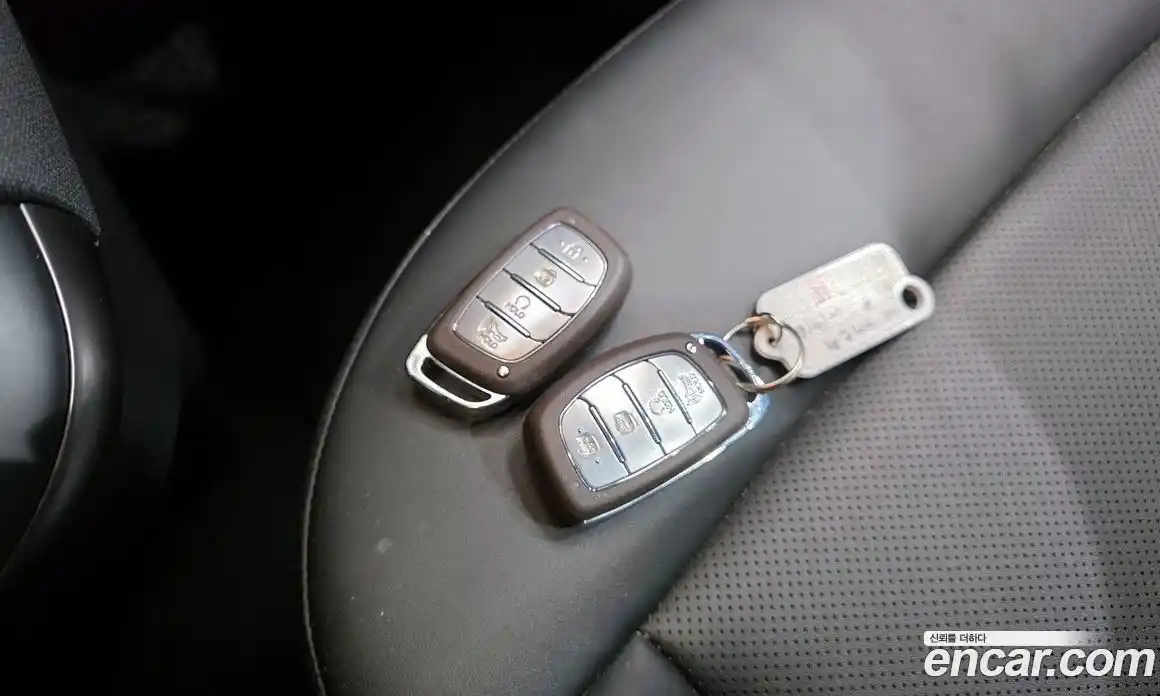Hyundai Casper 2023 1.0 автомат (гидро), фото 28