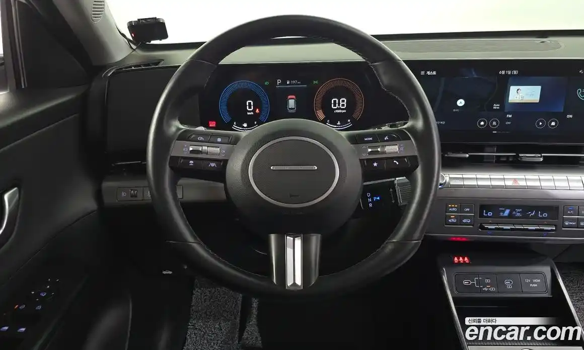 Hyundai Kona 2024 1.6 автомат (гидро), фото 13