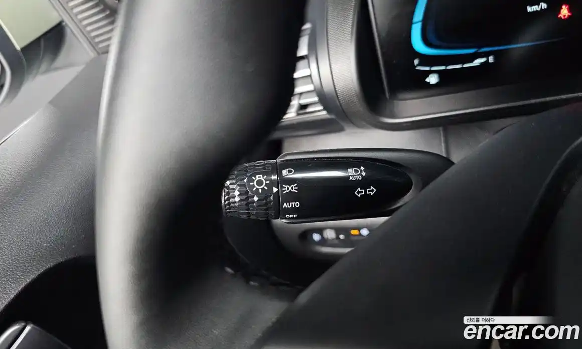 Hyundai Casper 2024 1.0 автомат (гидро), фото 27
