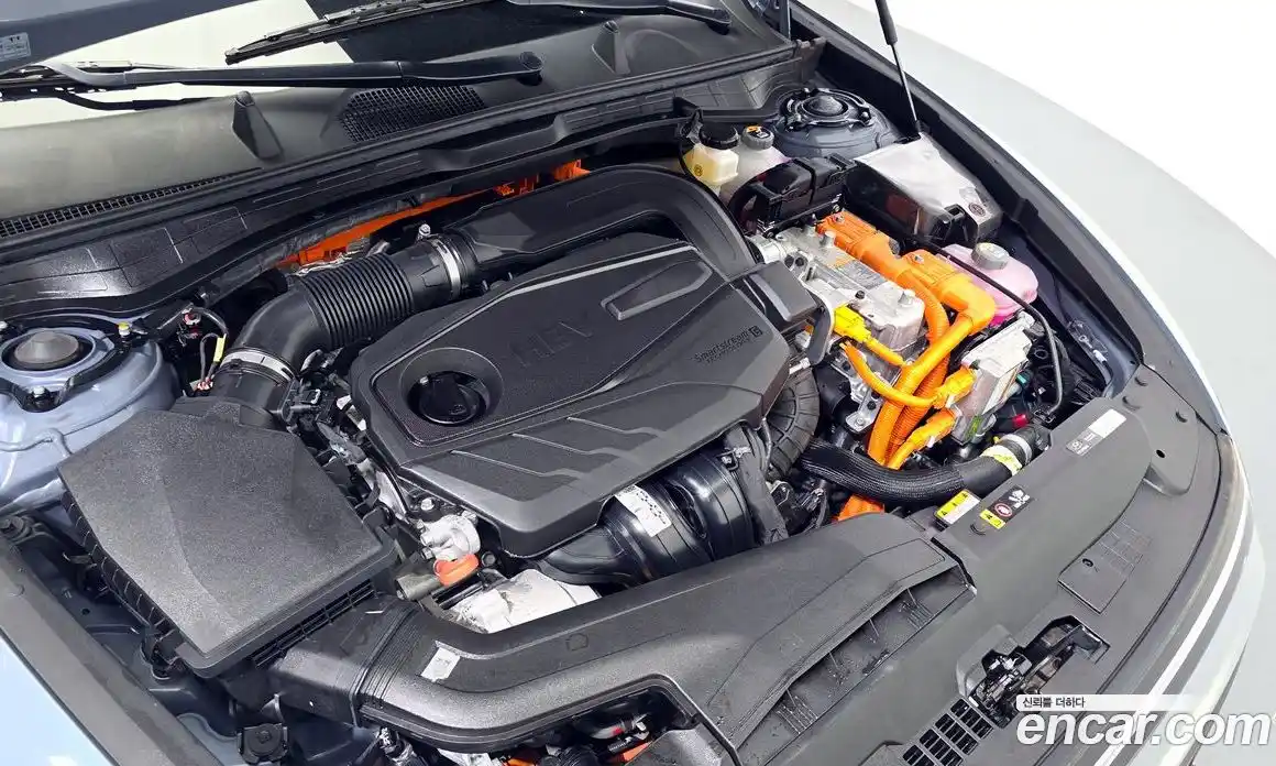 Hyundai Sonata 2024 2.0 автомат (гидро), фото 6