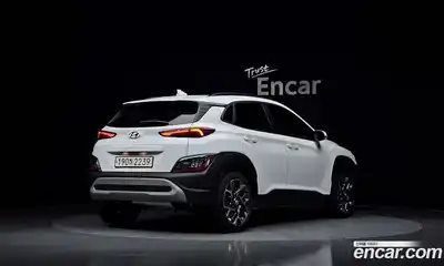Hyundai Kona 2023 1.6 автомат (гидро), миниатюра 2