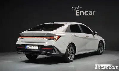 Hyundai Avante 2023 1.6 автомат (гидро), миниатюра 2
