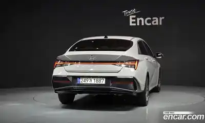 Hyundai Avante 2023 1.6 автомат (гидро), миниатюра 4