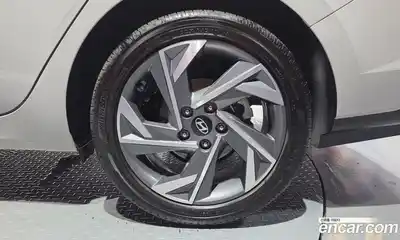 Hyundai Avante 2023 1.6 автомат (гидро), миниатюра 7