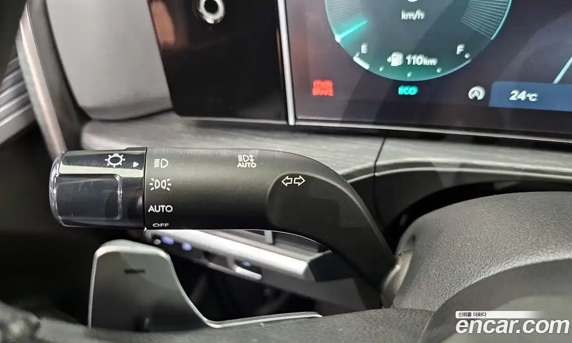 Hyundai Santa Fe 2024 2.5 автомат (гидро), фото 31