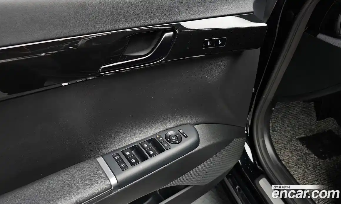 Hyundai Grandeur 2023 1.6 автомат (гидро), фото 21