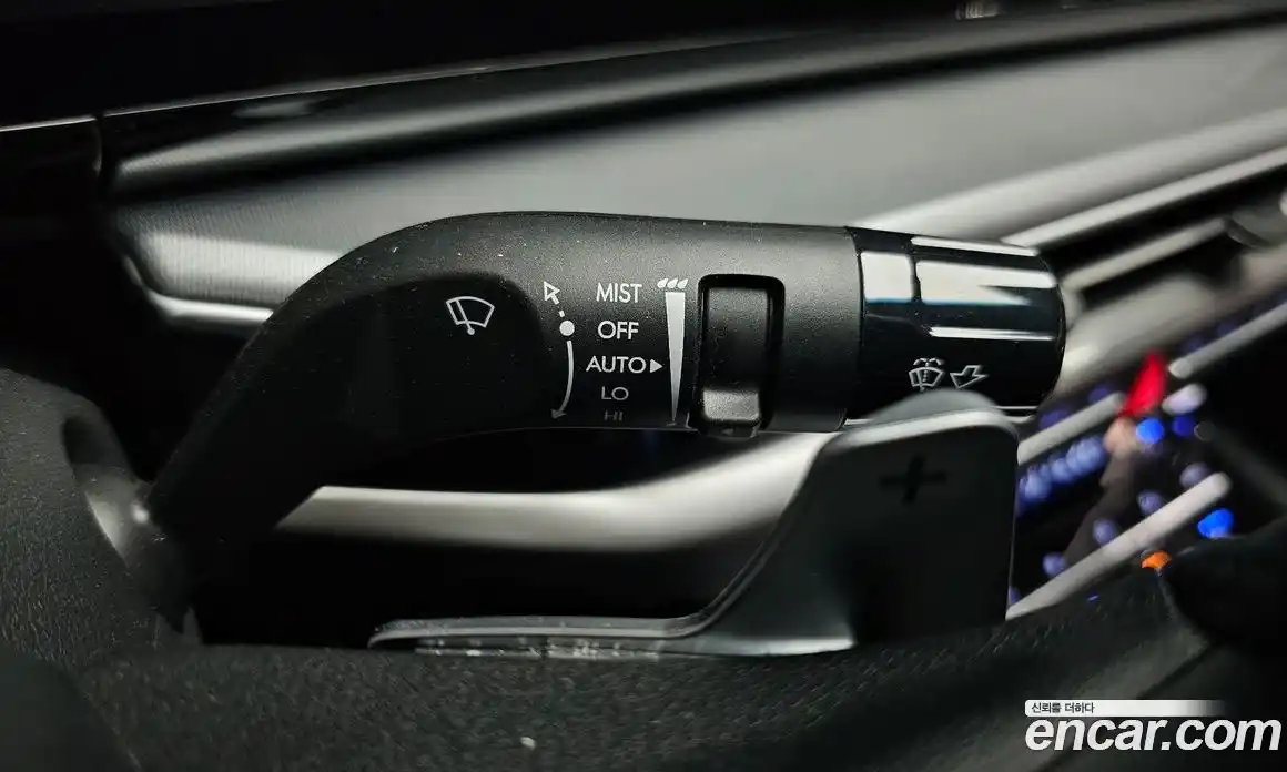 Hyundai Grandeur 2023 1.6 автомат (гидро), фото 23