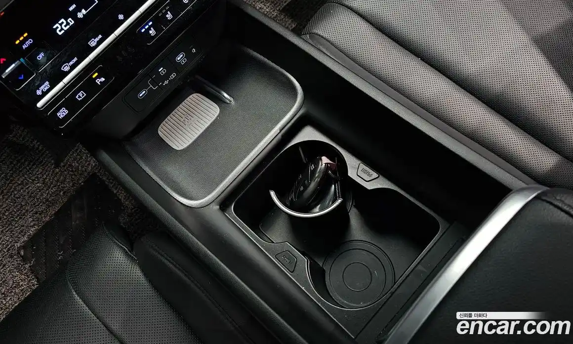 Hyundai Grandeur 2023 1.6 автомат (гидро), фото 31