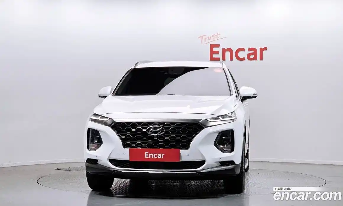 Hyundai Santa Fe 2018 2.0 автомат (гидро), фото 3