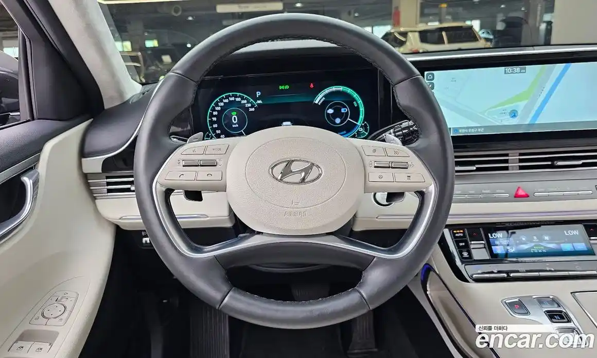 Hyundai Grandeur 2022 2.4 автомат (гидро), фото 13