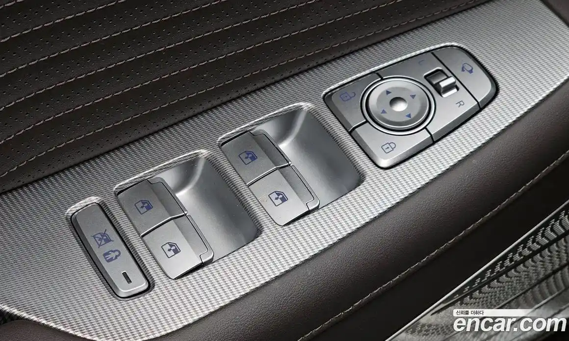 Hyundai Palisade 2023 3.8 автомат (гидро), фото 37