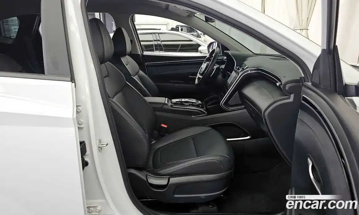 Hyundai Tucson 2021 1.6 автомат (гидро), фото 17