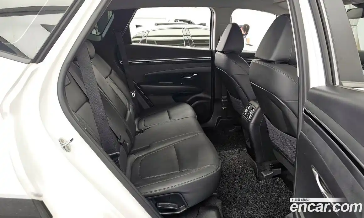 Hyundai Tucson 2021 1.6 автомат (гидро), фото 18