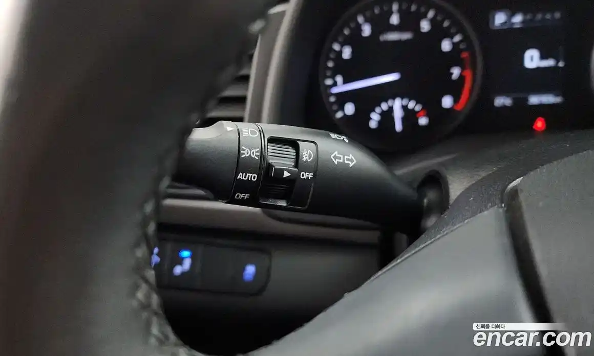 Hyundai Avante 2018 1.6 автомат (гидро), фото 31
